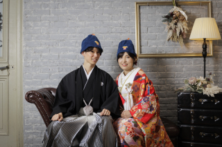アイテムを使っておふたりらしさを！和装スタジオ&洋装ロケーション撮影