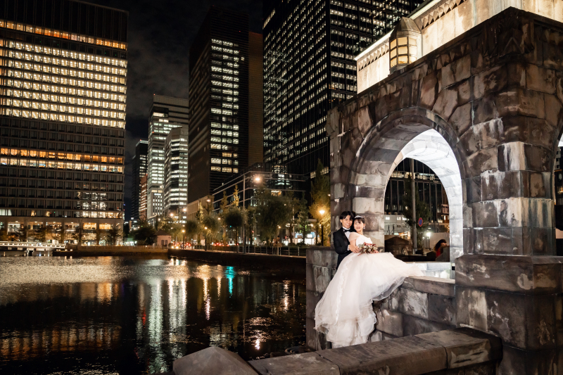 街の灯りとともに