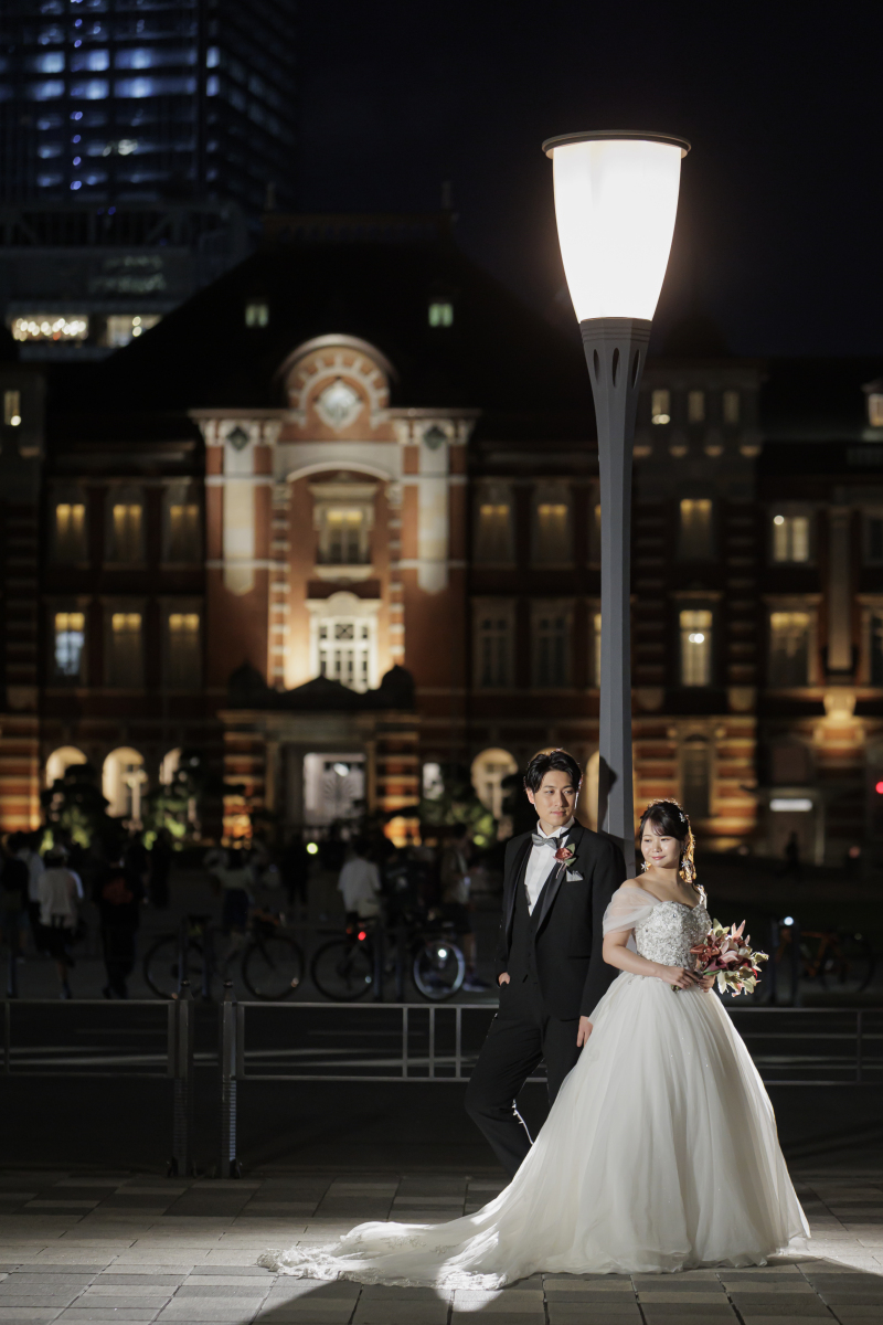 街灯が二人の世界を演出♪