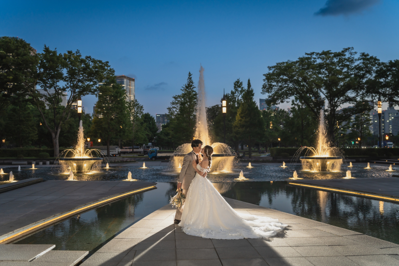 煌びやかな噴水と