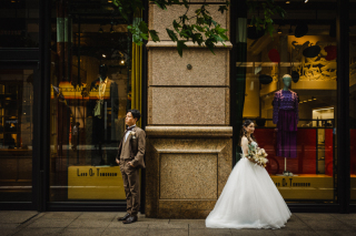 昼はウェディングドレス♪夜はカラードレスで♡