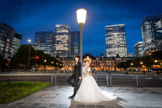 ライトアップされた東京駅で撮る　特急納品付き洋装前撮りプラン