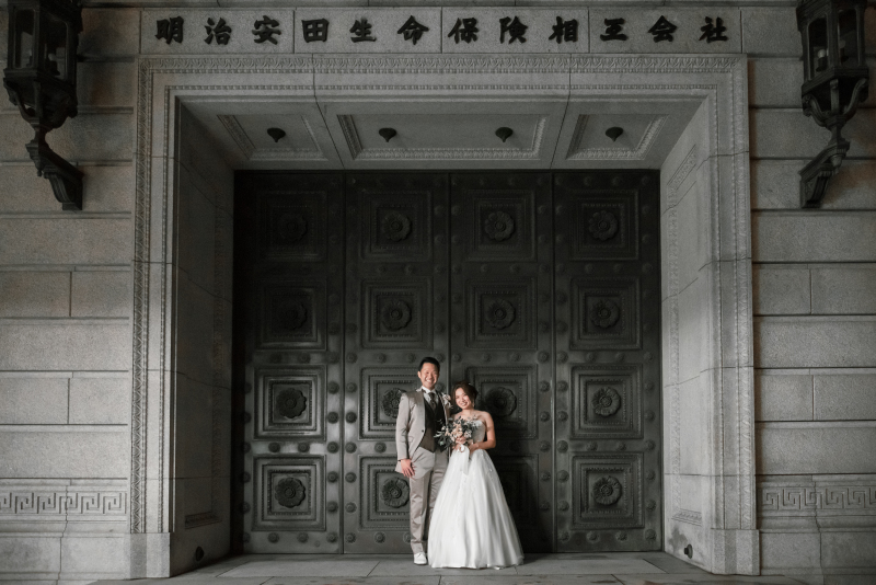 自然な笑顔で。