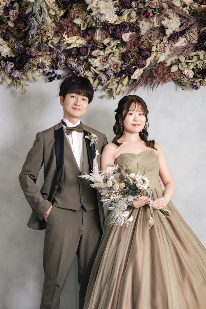 カラードレスで