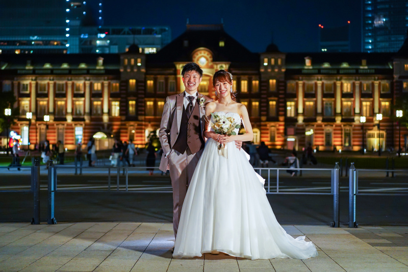 シンプルなポージングで