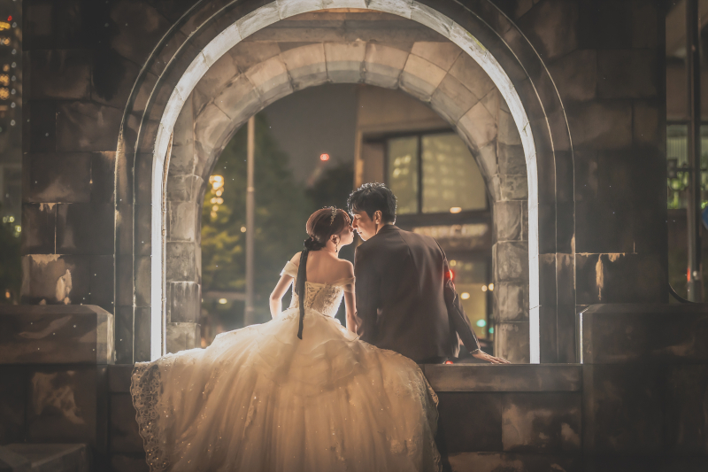 夜の街でロマンチックに♡洋装2ロケ+スタジオで叶える幻想的前撮り