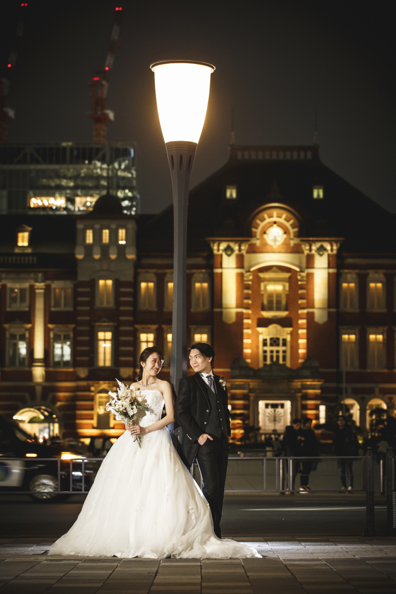 街灯に寄り添って