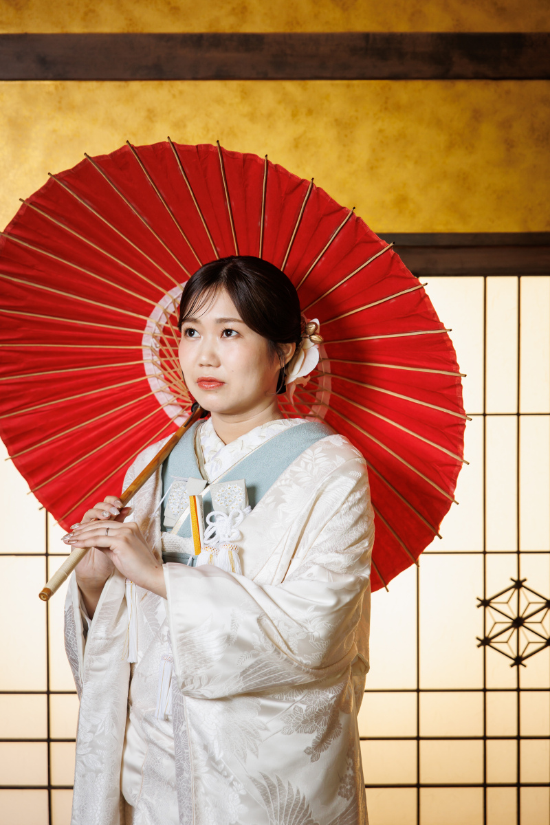 しとやかに、にっこり♪