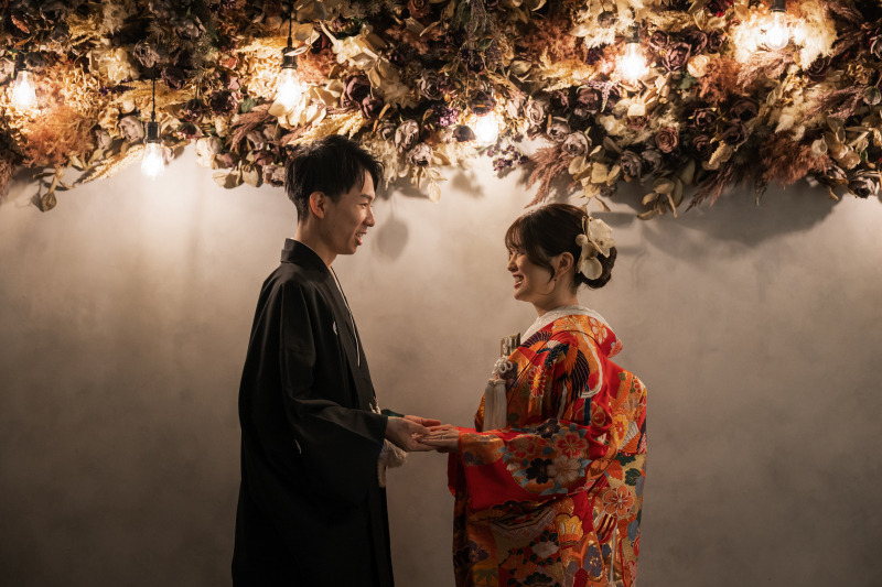 モダンスタジオで叶える和装＆洋装2着の夜3ロケ前撮りプラン