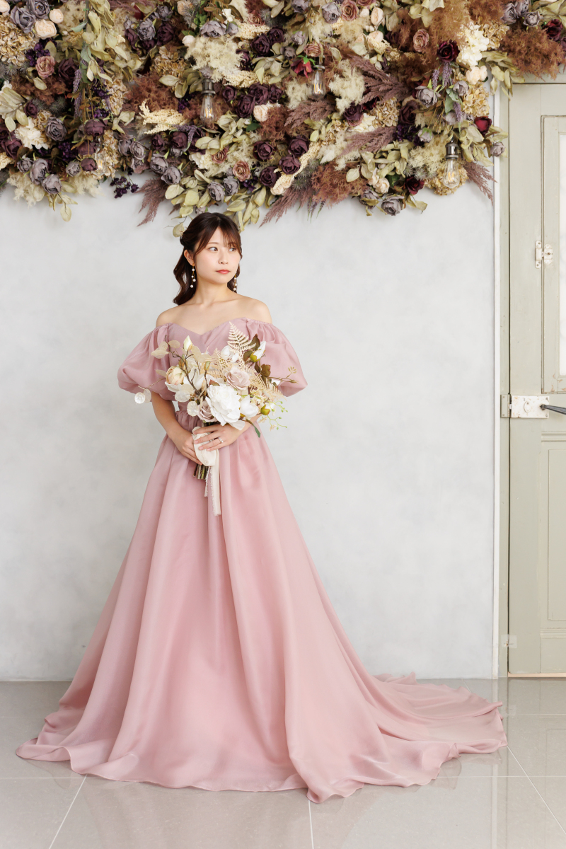 スタジオに咲く一輪の花のように