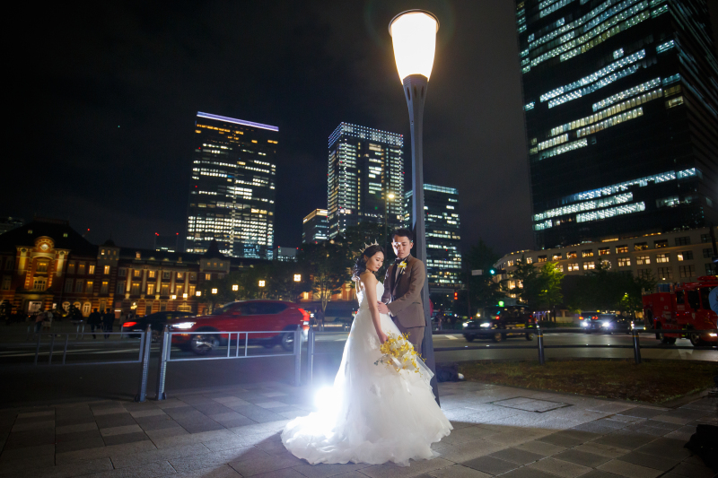 街のビルに囲まれて