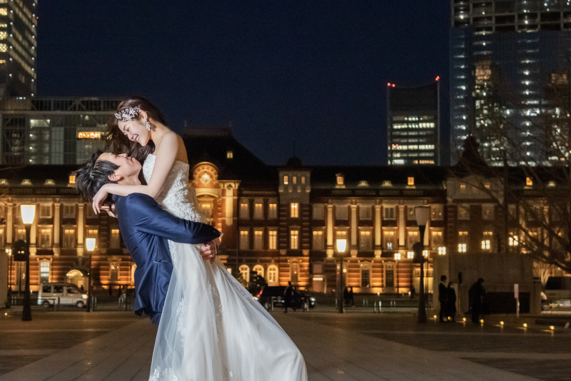 抱き上げショット