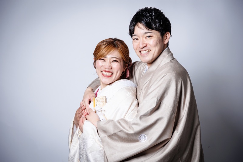 抱き寄せる腕にみせる温かさ