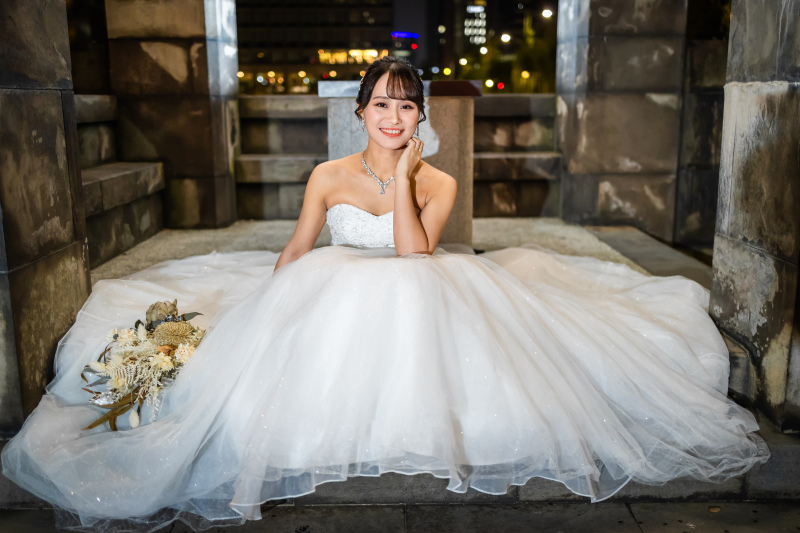 和田倉門でのお座りショット♥