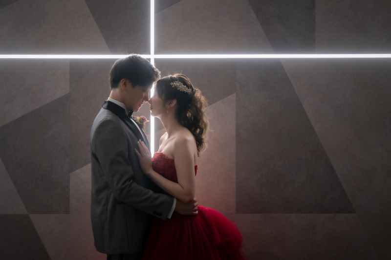 十字架を背景に!