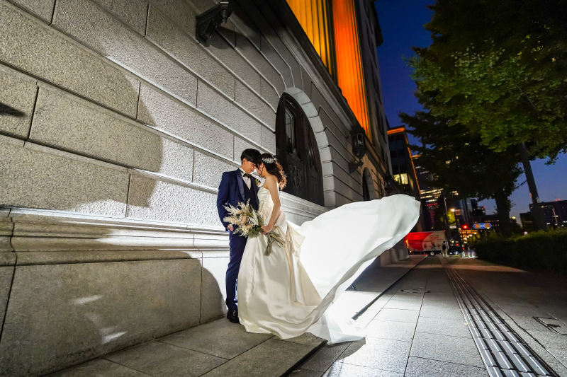 ドレスをなびかせて♪