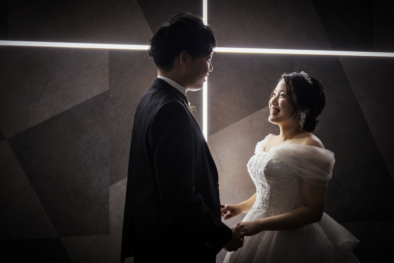 洋装2ロケーション+スタジオ撮影のお得な前撮りプランで、特別な思い出を♥♥