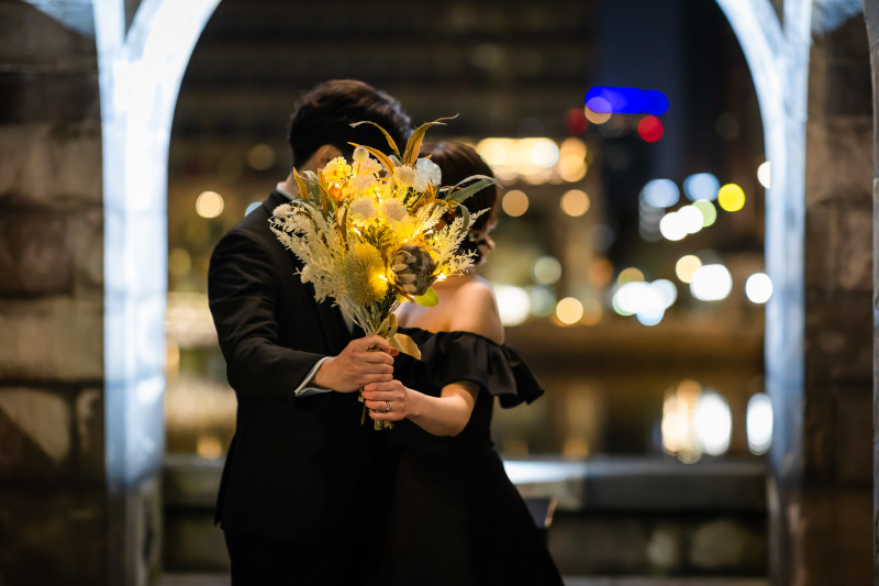 愛の花束に包まれて