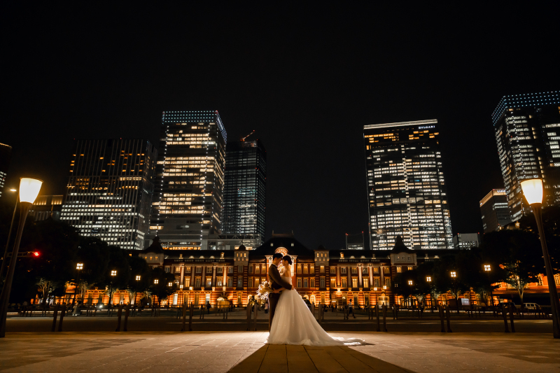 歩いてゆくふたりの道