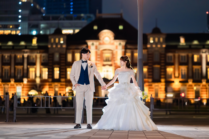 仲良く手つなぎショット♥