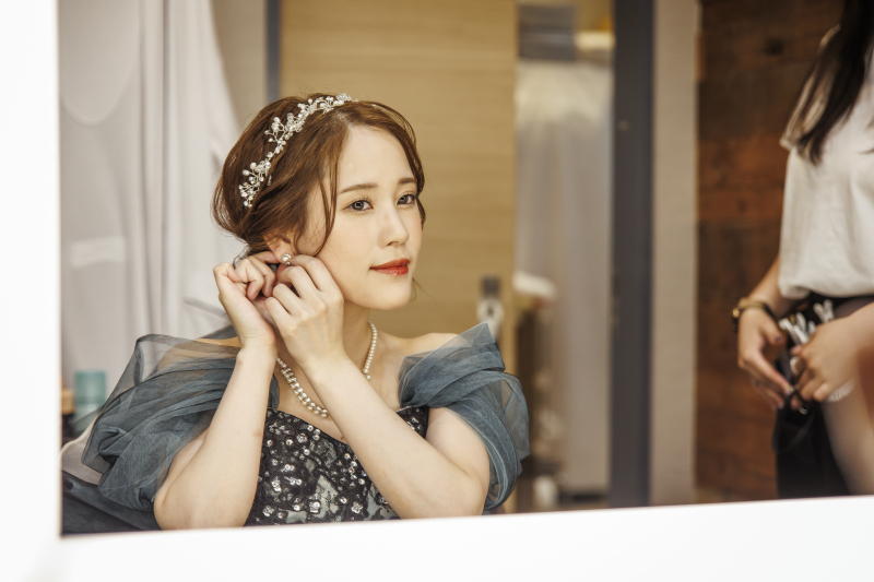 お支度シーンから