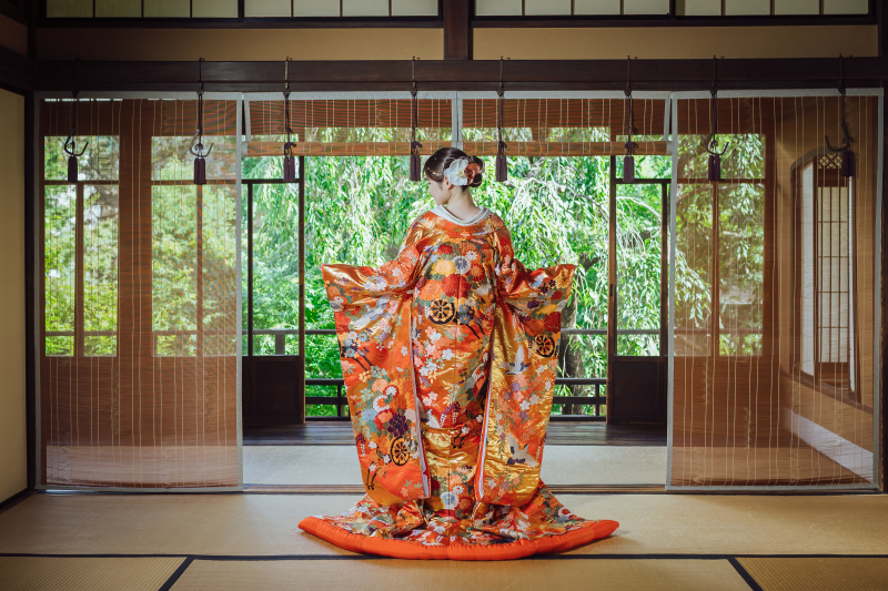 花嫁の後ろ姿に想う