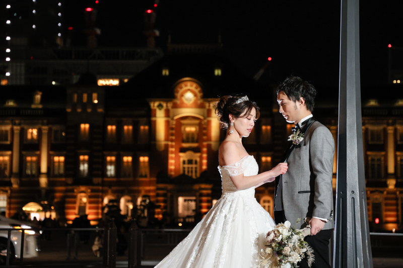 温かい光をバックに