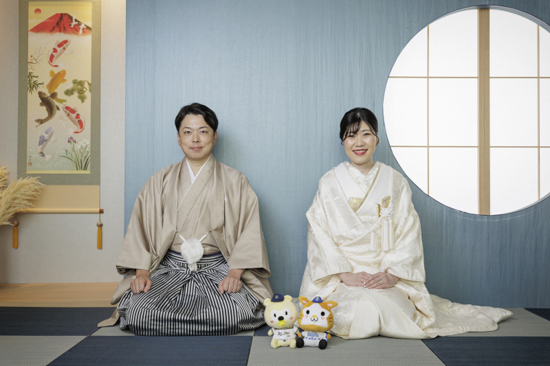 かっこよくポーズ