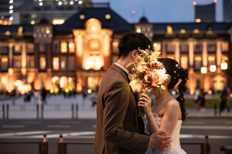 ブーケに隠れてキスショット♡