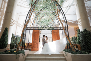 洋装と和装、ふたつの世界を楽しむチャペル&times;スタジオ撮影