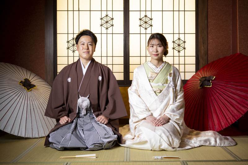 正座ショットも「パシャリッ♪」