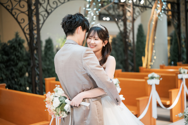 腕を回し体の向きが揃う姿勢