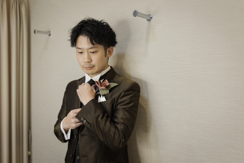 ネクタイを整えて【お支度カット】