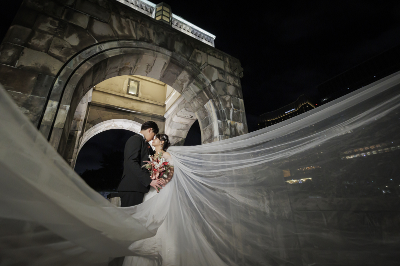 斜めからベールぼかしカット