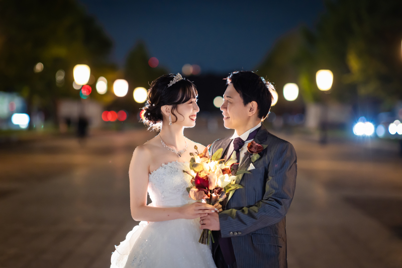 顔を近づけて向き合う距離感