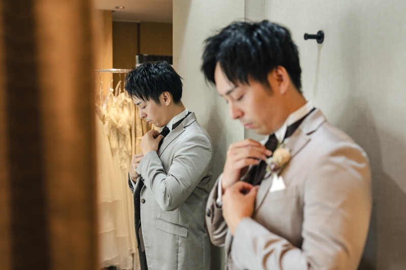 お支度シーン(新郎様)