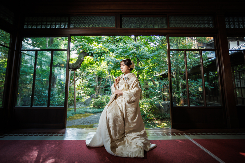 座る姿勢に現れる品位