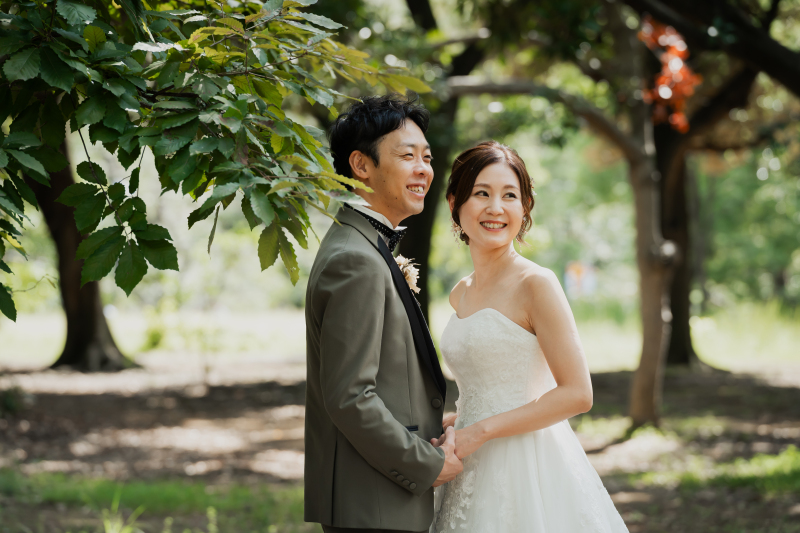 近くで弾む新緑のワンシーン