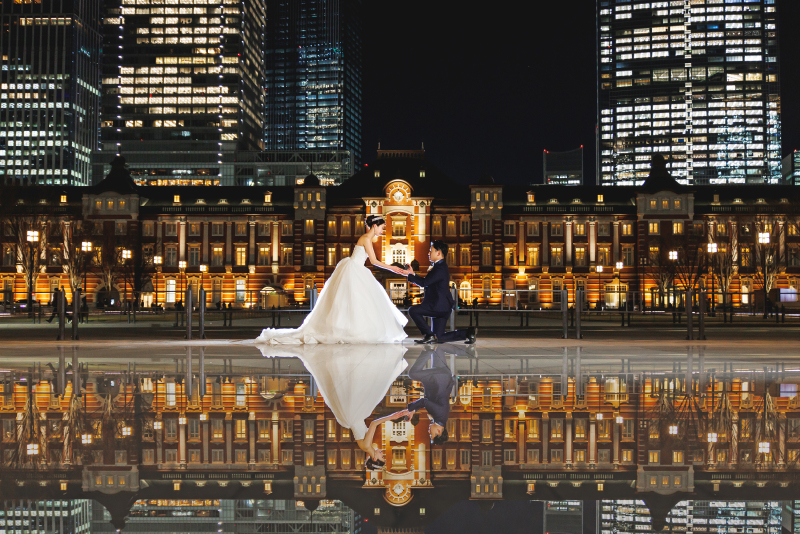 ラストは駅舎前!