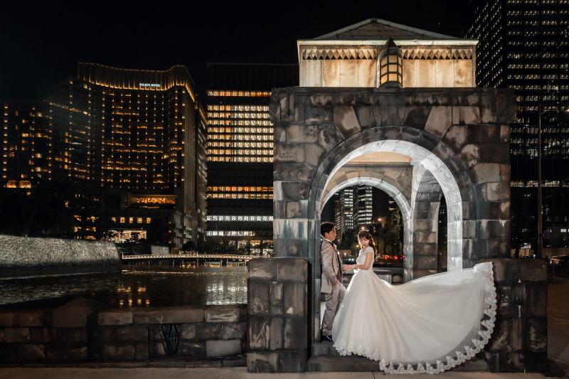 夜のアーチでプリンセス気分♡