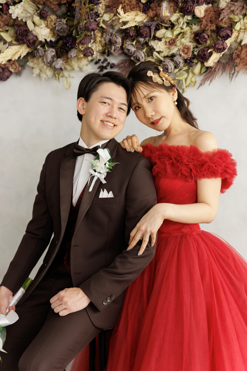 赤いドレスにチェンジ!