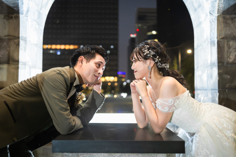 なかよくにらめっこ