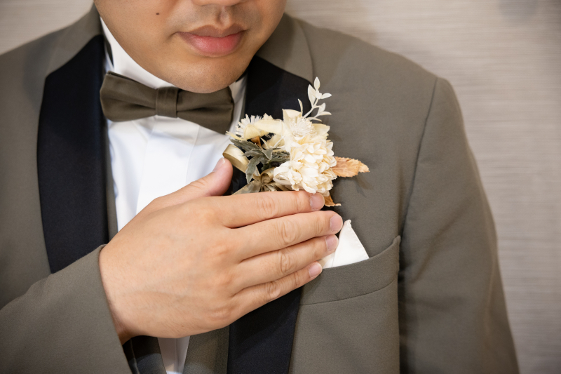 ブートニアを胸に