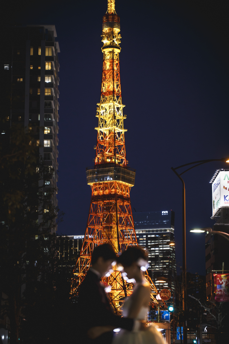 光に染まるシルエット