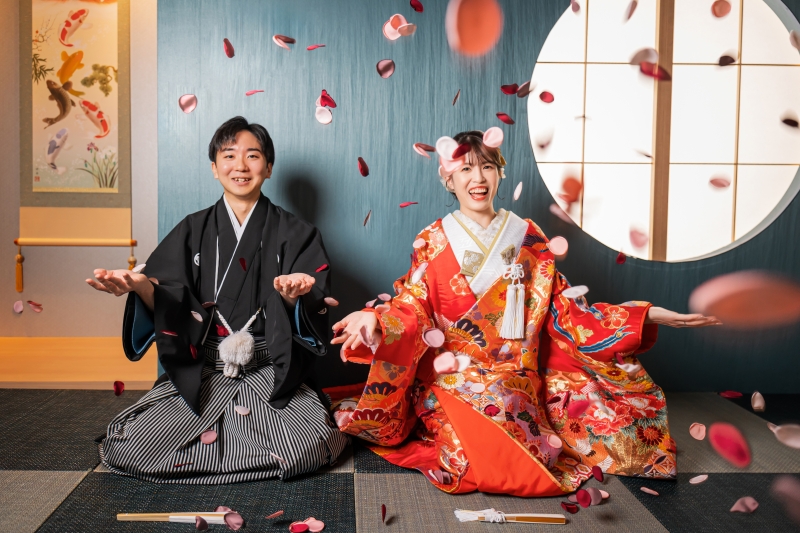 四季の彩りに包まれて撮る、目白庭園での和装フォトウェディング