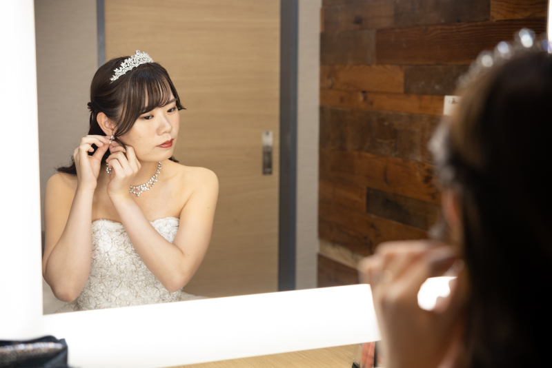 イヤリングを着用して~