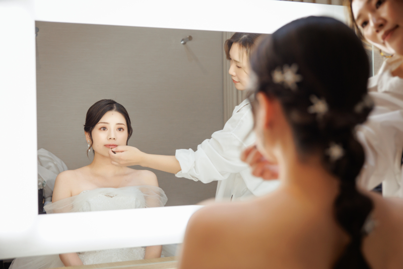 お花に囲まれて♡