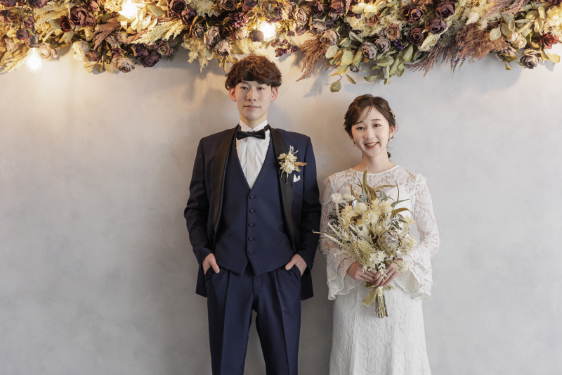 ドライフラワーと電球が可愛い♡