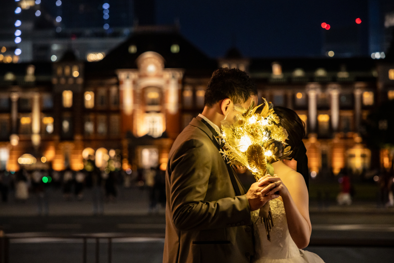 光に隠れたキス