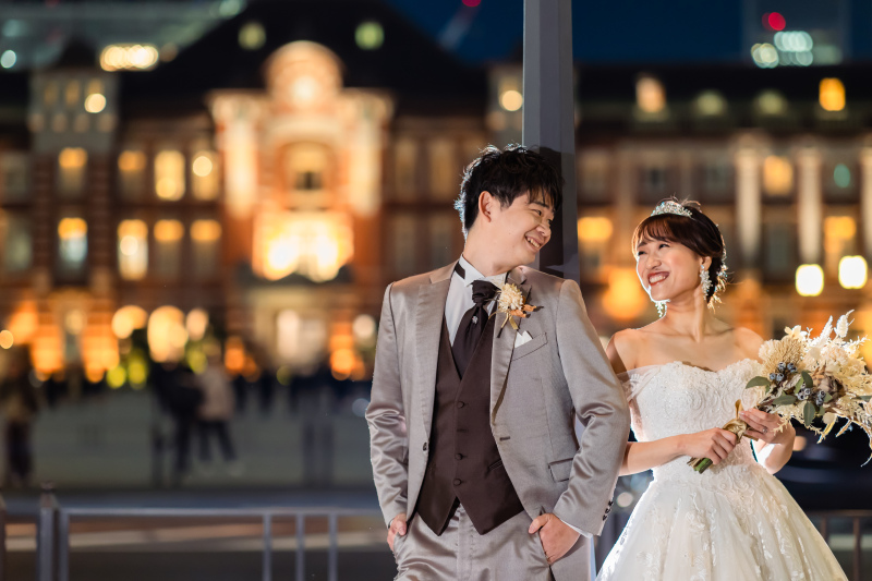 見つめ合って...